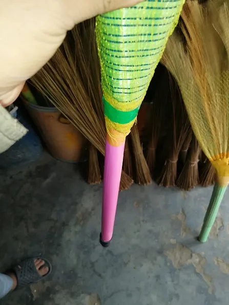 Pack%20of%203%20Phool%20Jharoo%20Broom%20for%20Dry%20Sweeping%20at%20Shop%20and%20Homes%20-%20Image%202