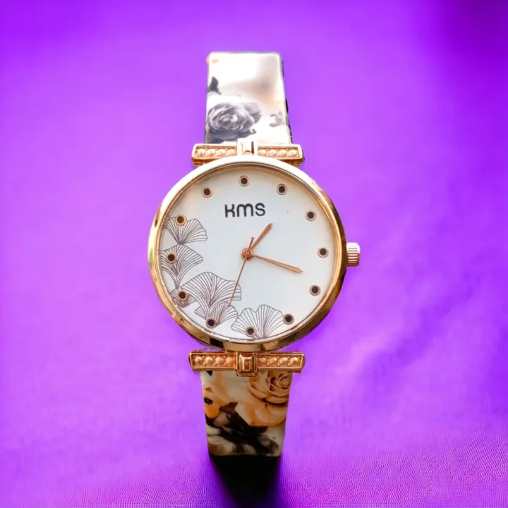 Stylish%20Watch%20for%20Women%20Trendy%20Watch%20for%20Girls%20New%20Fashion%20Watch%20for%20Office%20and%20College%20Girls%20-%20Image%204