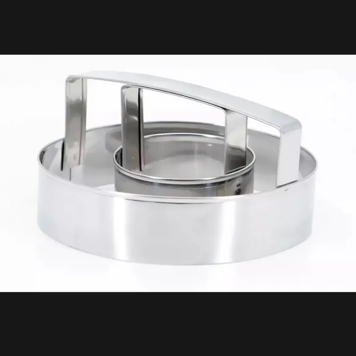 Donuts%20Cutter%20-%20Silver%2011%20x%2011%20Cm%20-%20Image%202