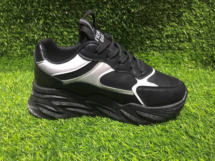 Women's%20Thick%20Sole%20Sneakers%20Fashion%20Chunky%20Sports%20Joggers%20High%20Heel%20Casual%20Shoes%20for%20Girls%20-%20Image%204