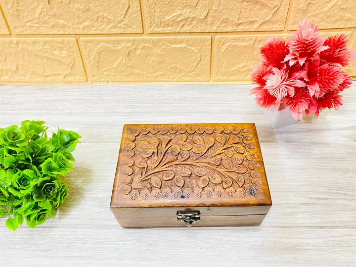 Wooden%20Hand-Carved%20Jewelry%20Box%20-%20Floral%20Handcrafted%20Home%20Decor%20Box,%206x4%20Vintage%20Jewelry%20Organizer%20for%20Necklaces,%20Rings%20&%20Earrings,%20Compact%20Storage%20Box%20for%20Women,%20Premium%20Sheesham%20Craftsmanship,%20Perfect%20Gift%20Option,%20Decorative%20Small%20Wooden%20Keepsake%20Box%20-%20Image%206