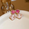 New 2025 Fashion Crystal Sparkling Earrings for Women Girl Square Earing Ins Accessories New. 