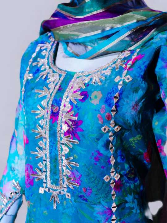 Women's%203Pc%20Digital%20Printed%20Stitched%20Organza%20Mirror%20work%20&%20Silk%20Flapper%20-%20Image%204