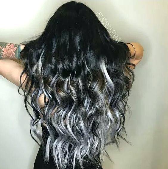 Staking 5 Clip Hair Extension Black And Highlight  Blonde