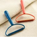 Lint Remover Clothes Hair Scraper Portable Double Sided Tweed Coat Manual Hair Ball Cleaning Household No Harm to Clothes Hair Ball Trimmer. 