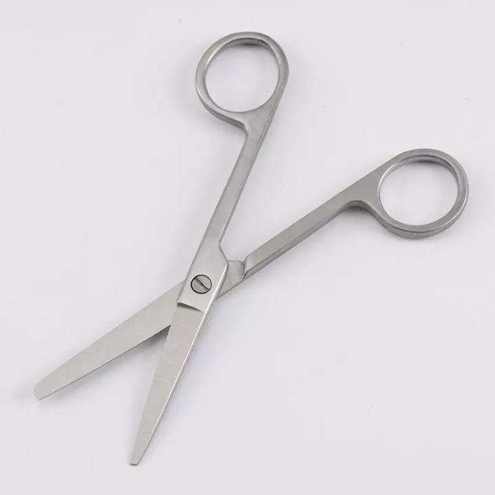 Stainless%20Steel%20Dressing%20Scissors%20Heavy%20Duty%205.5"%20inch%20Blade%20Blunt%20Tip%20-%20Image%203
