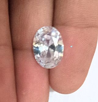 White Diamond cut Zircon Gemstone – Crystal White Gemstone. 2 gram