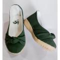 green pumpi. 