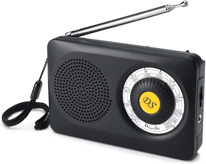 DreamSky%20AM%20portable%20FM%20radio%20with%20speaker%20and%20headphone%20jack%20-%20Image%202