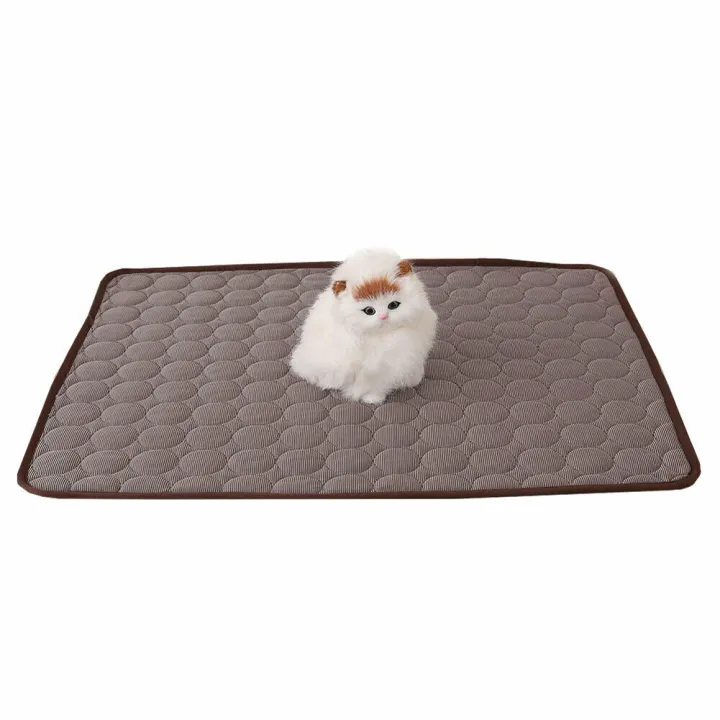 bellylady%20Waterproof%20Cloth%20Pet%20Cooling%20Mat%20for%20Summer%20Dog%20Cat%20Summer%20Slpeeping%20-%20Image%203