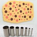 Small circle cutting artifact 7-piece set of mini stainless steel circular cutting die-cut blush eye cookie mold practical gadget. 