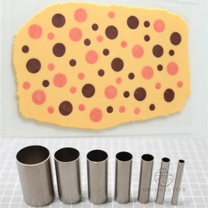 Small circle cutting artifact 7-piece set of mini stainless steel circular cutting die-cut blush eye cookie mold practical gadget