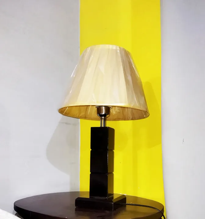 Elegant%20Table%20Lamp%20For%20Room%20-%20Wooden%20Table%20Lamp%20-%20Bedside%20Modern%20Table%20Lamp%20for%20Bedroom%20-%20Image%204