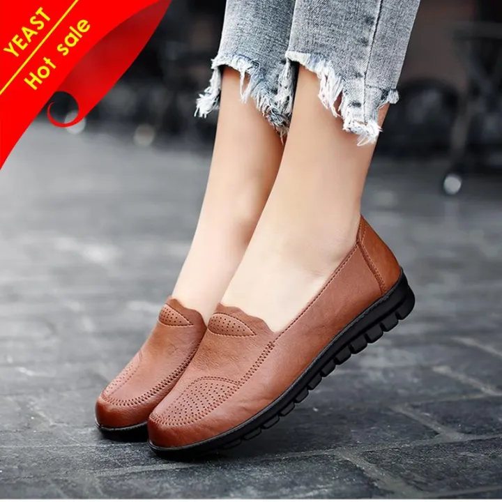 PU%20Light%20Leather%20For%20Women%20Casual%20Flat%20Ladies%20Shoes%20Nurse%20Soft%20Peas%20Loafer%20Flats%2035-41%20-%20Image%203