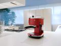 DeLonghi Icona ECO311.R Pump Espresso Coffee Maker Red. 