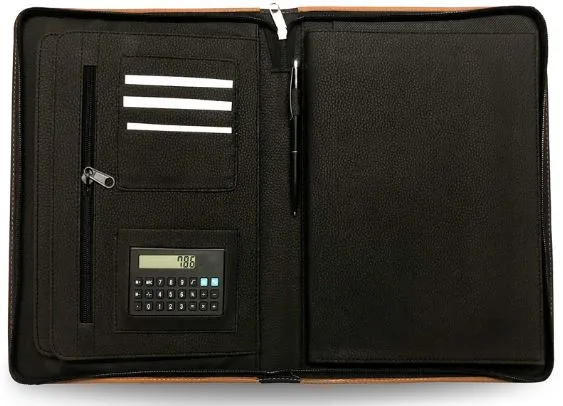 Handmade%20Leather%20Diary%202023%20Zip%20Folder%20with%20Handles%202023%20Diaries%20-%20Image%203