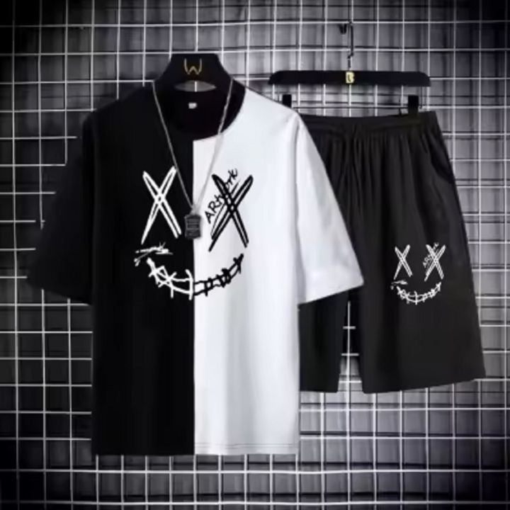Black&white smiley printed shorts for boys