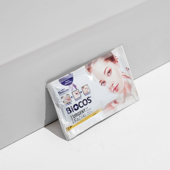 Biocos%20Urgent%20Skin%20Whitening%20Facial%20Sachet%20-%20Image%202