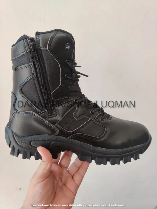 Magnum%20High%20Ankle%20Imported%20Boots%20with%20Slip%20resistant%20sole%20and%20Leather%20upper%20-%20Image%203