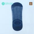 Breathable Men Socks 5 Pairs Men Ultra-thin Ankle Socks Solid Color Hollow Out Mesh Shallow Non-slip Silicone Invisible Breathable Summer Socks Men Ultra-thin Socks. 