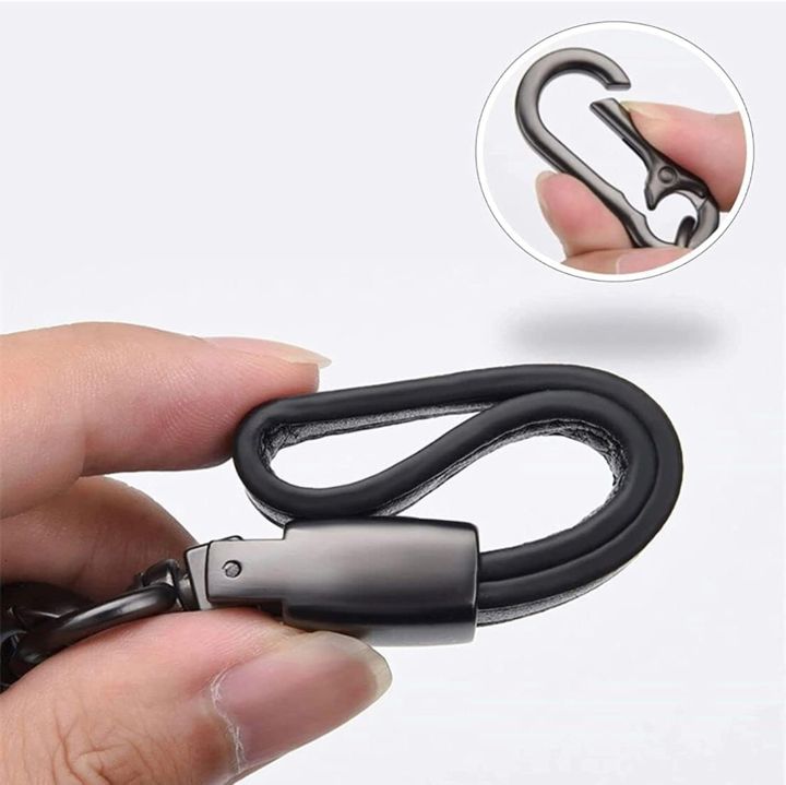 YAMAHA%20Genuine%20Leather%20Car%20Keychain%20%E2%80%93%20Stylish%20&%20Durable%20Key%20Holder%20for%20Car%20Lovers%20-%20Image%203