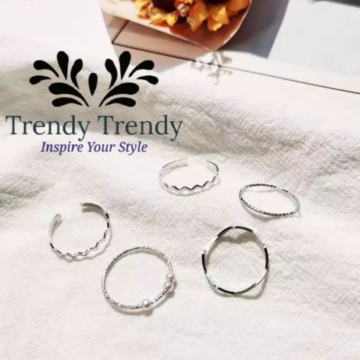 Trendy%20Trendy%20Korean%20Pack%20of%205%20Rings%20For%20Girls%20Set%20Korean%20Design%20Rings%20Set%20For%20Girls%20Valentines%20Day%20Gift%20For%20Lovers%20Girl%20-%20Image%205