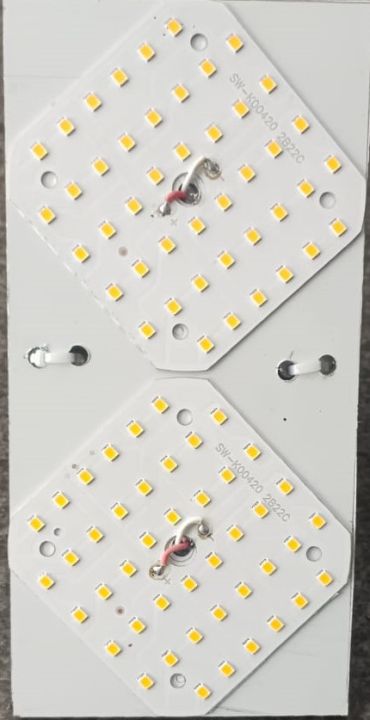 100%20Watt%20Led%20Flood%20Light%20with%202%20Large%20Size%20Chip%20with%20Circuit%20-%20Image%203