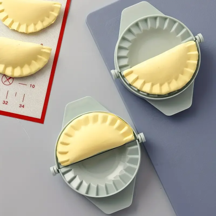 2-in-1%20Dumpling%20Maker,%20Samosa%20&%20Momos%20Press%20Cutter,%20Manual%20Dumpling%20Skin%20Mold%20for%20Ravioli,%20Empanadas,%20Pies,%20Pastries%20&%20More,%20DIY%20Kitchen%20Tool%20for%20Quick%20Dumpling%20Wrapper%20Making,%20Easy-to-Use%20Food-Grade%20Plastic%20Dough%20Press,%20Perfect%20for%20Sealing%20&%20Shaping%20-%20Image%202