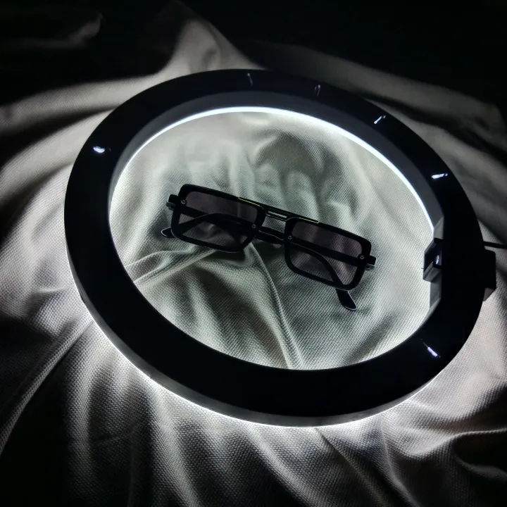 Stylish%20Square%20Black%20Sunglasses%20For%20Men%20And%20Women%20%7C%20Sunglass%20for%20women%20%20%7C%20Black%20Frame%20with%20Gold%20Bridge%20%7C%20Bold%20Streetwear%20%20%7C%20New%20Fashion%20Shades%20-%20Image%205