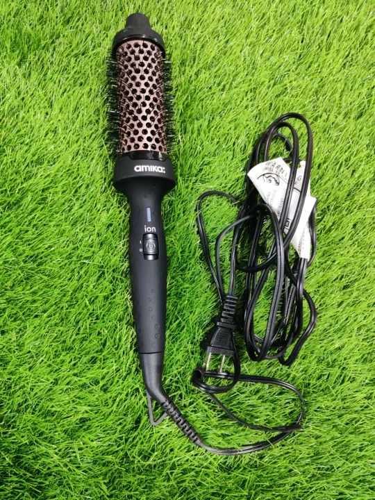 Amika%20Blowout%20Babe%20Thermal%20Ionic%20Hairbrush%20Hair%20Straightener%20(USA%20Imported)%20-%20Image%206