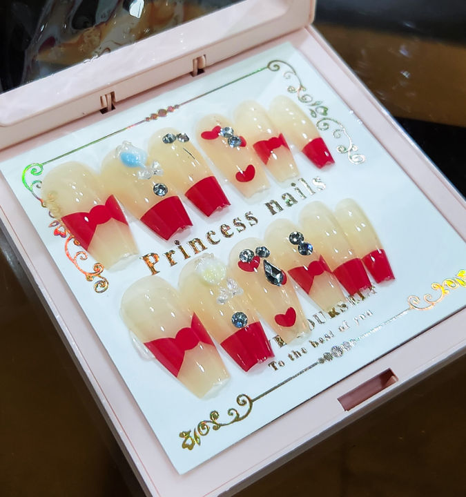 12 pcs Press-On  French Nails , Easy-to-Apply Artificial Nails , Reusable stick on nails , Self adhesive nails for nail art decor