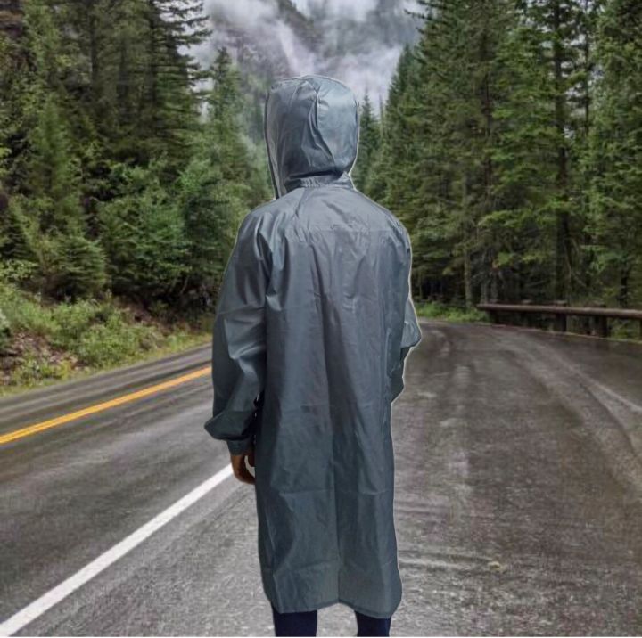 Premium%20Quality%20Unisex%20Hooded%20WaterProof%20Rain%20Coat/Basati%20for%20Bike%20and%20Formal%20Rain%20UpperWear%20-%20Image%204