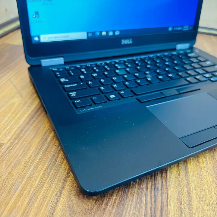 Dell%20Latitude%20E5470%20Core%20i5,%20Laptop%206th%20Generation%208GB%20Ram%20/%20256SSD%20with%20bag%20-%20Image%205
