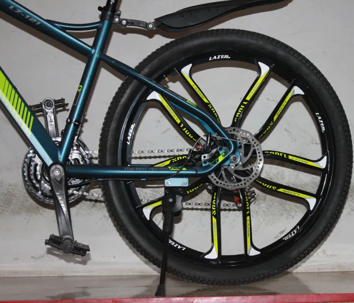 26%20inch%20bicycle%20,%20for%20Racing.%20with%2010%20gears%20Alloy%20made.%20front%20shocks%20and%20disc%20brakes%20-%20Image%203