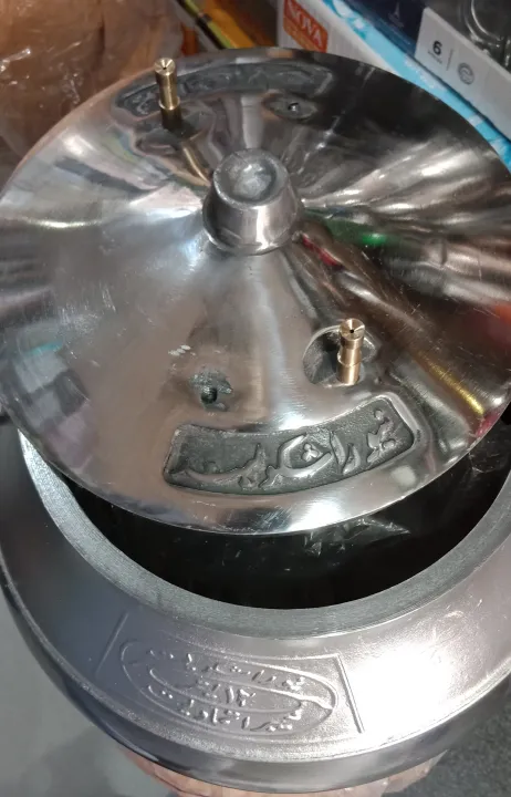 Afghani%20Traditional%20Durable%20Cast%20Iron%20Aluminum%20Pressure%20Cooker,%205L/8L/10L/12L/15L/20L/30L%20Capacity,%20Easy%20to%20Clean%20-%20Image%208