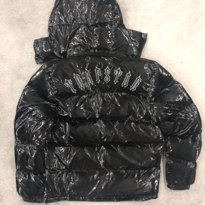Trapstar%20Puffer%20Jacket%20Shiny%20Black%20-%20Image%203