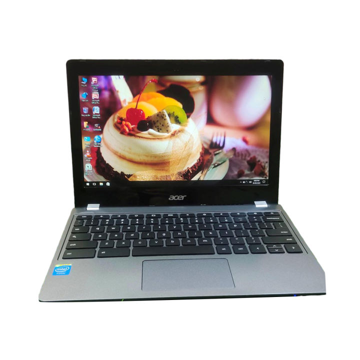 Acer C720 ChromeBook Laptop - 4GB RAM / 128GB SSD Storage - Windows 10 Installed - Long Battery Life
