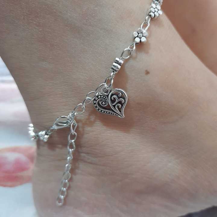 Antique%20Heart%20Anklet%20Payal%20for%20Girls%20and%20women%20Simple%20Silver%20Foot%20Bracelet%20Never%20Fade%20-%20Image%204