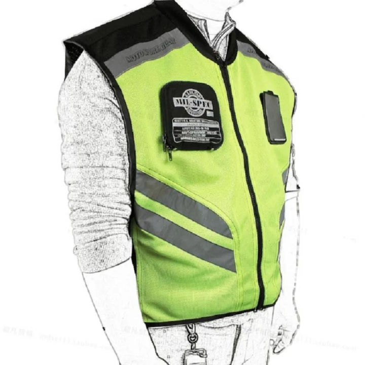 Bike%20Jackets%20in%20Pakistan%20%E2%80%93%20High-Visibility%20Reflective%20Safety%20Jacket%20-%20Image%202