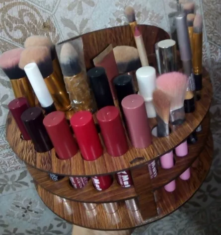 Make%20up%20organizer%20for%20dressing%20table,%20Wooden%20Makeup%20and%20Brushes%20Stand%20Cosmetic%20Organizer%20-%20Image%208