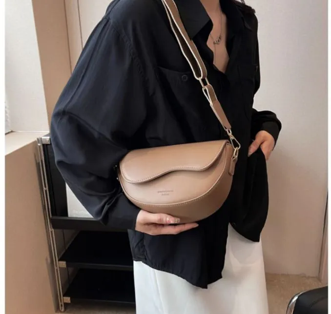 Women%20Top-handle%20Bags%20Autumn%20Winter%20Fashion%20Bag%20New%20Fashion%20Shoulder%20Bag%20Portable%20Women's%20Bag%20Bolso%20Mujer%20Handbags%20-%20Image%206