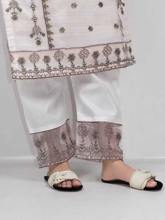 Organza%20white%203%20Pieces%20Embroidered%20Stitch%20Ladies%20Suit%20Ready%20to%20Wear%20for%20Girls%20and%20Women%20-%20Image%206