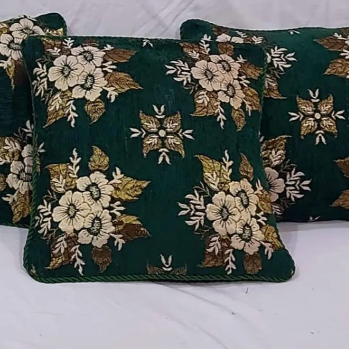 Best%20and%20unique%20Cushion%20cover%20in%20%20jacquard%20velvet%20with%20export%20quality%20-%20Image%206