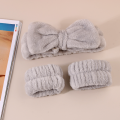 Spa Headband and Wrist Towels for Face Washing Set Elastic Bow Headbands with Highly Absorbent Wristbands for Shower Skincare. 