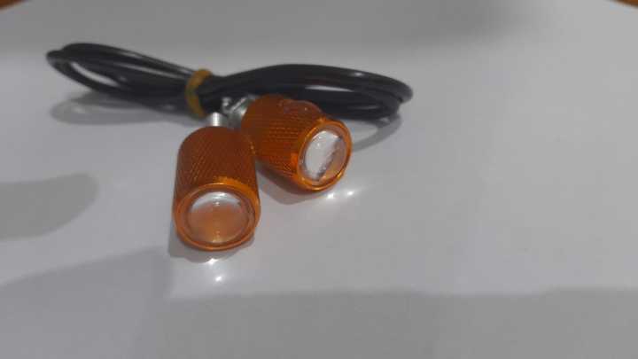 Two%20Way%20LED%2012volt%20Motorcycle%20Indicator%20Number%20Plate%20Screw%20Light%20Pair%204%20Color%20Available%20Choose%20Custom%20Color%20Lense%20LED%20Lamp%20Double%20Sided%20Metal%20Body%20White%20Blue%20Red%20Yellow%20-%20Image%203