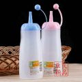 Pack of 2 Ketchup Oil and Other Paste Squeezer Bottle Plastic Set of 2 Ketchup Oil and Other Paste multi Colors Sauce Bottles Seasoning Container Dispenser for Mustard Ketchup Oil Honey Salad Dressing. 