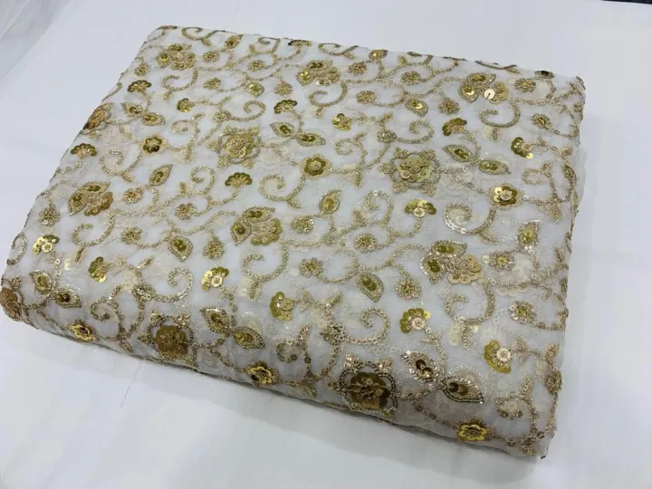 Golden%20Zari%20work%20Kameez%20Dupatta%20on%20pure%20silk%20Chiffon%20-%20Image%204