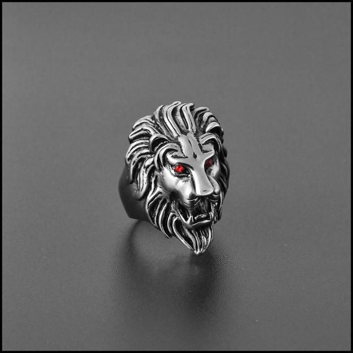 Exquisite%20Silver%20Lion%20Head%20Ring%20Antique%20Design%20For%20Men-Eyes-Trendy%202021-Red%20Eyes%20Lion%20-%20Image%203