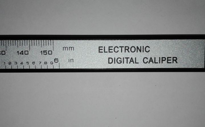 Digital%20Vernier%20Caliper%20Scale%20Size%2015cm%20/%206%20inches%20-%20Image%209