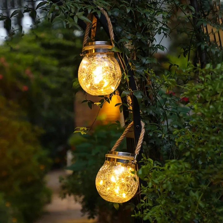 Solar%20Jar%20Lamp%20-%20Hanging%20Solar%20Glass%20Jar%20Lights%20Outdoor,%20Waterproof%20Glass%20Lantern%20Table%20Lamps%20Great%20Outdoor%20Lawn%20Decor%20for%20Patio%20Garden%20-%20Image%204